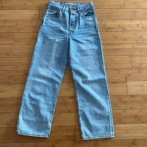 Levi's Ribcage Straight Ankle Size 27